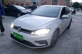 精明消費(fèi)，無(wú)憂交易——全方位解析上海二手車買賣平臺(tái)與報(bào)價(jià)策略